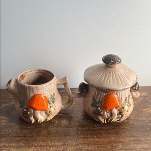 vintage Arnel's mushroom ceramic cream and sugar set